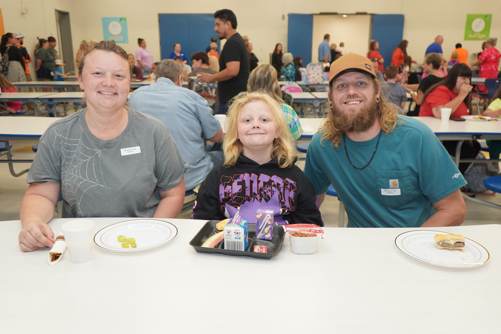 Breakfast with Buddies at Cowpens Elementary School 🥞📸 Thanks to all who joined us!