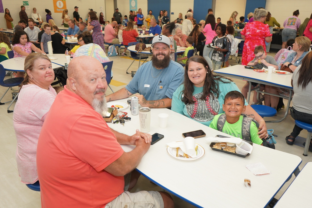 Breakfast with Buddies at Cowpens Elementary School 🥞📸 Thanks to all who joined us!