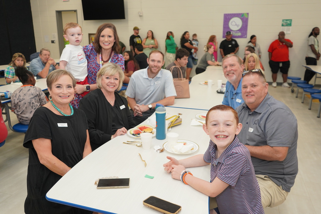 Breakfast with Buddies at Cowpens Elementary School 🥞📸 Thanks to all who joined us!