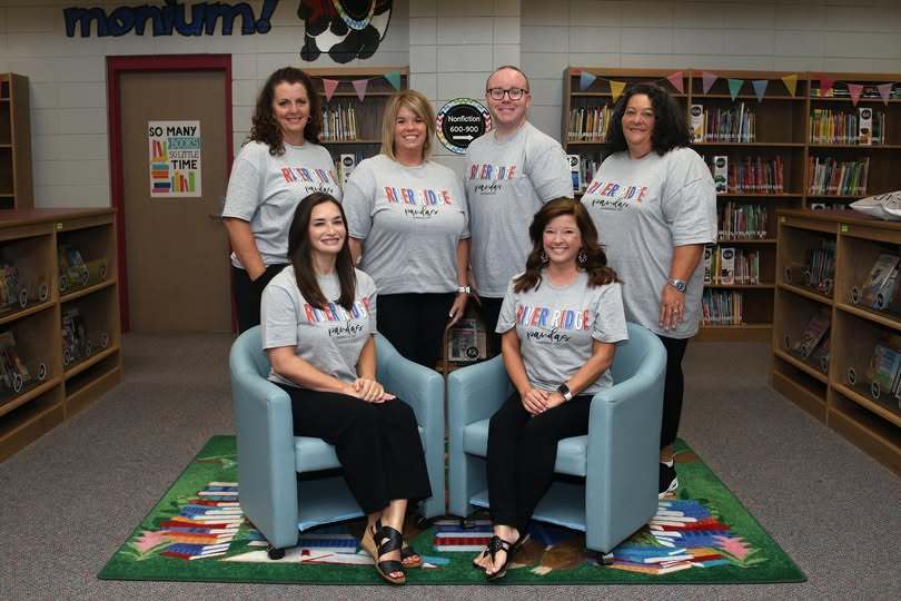 Meet our First Grade Team! Angie Wells Shannon Wheeler Jared Hembree Mandy Edwards Leslie Acree Amber Ratkowski