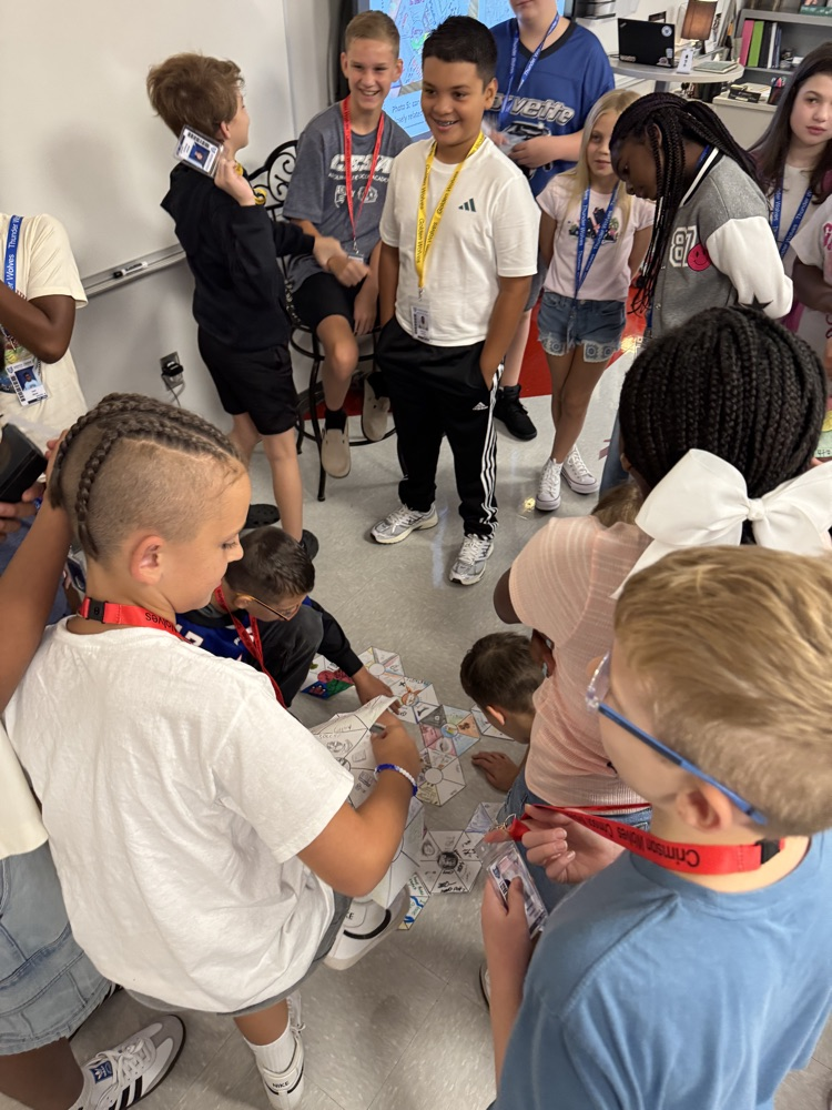 kids working in groups