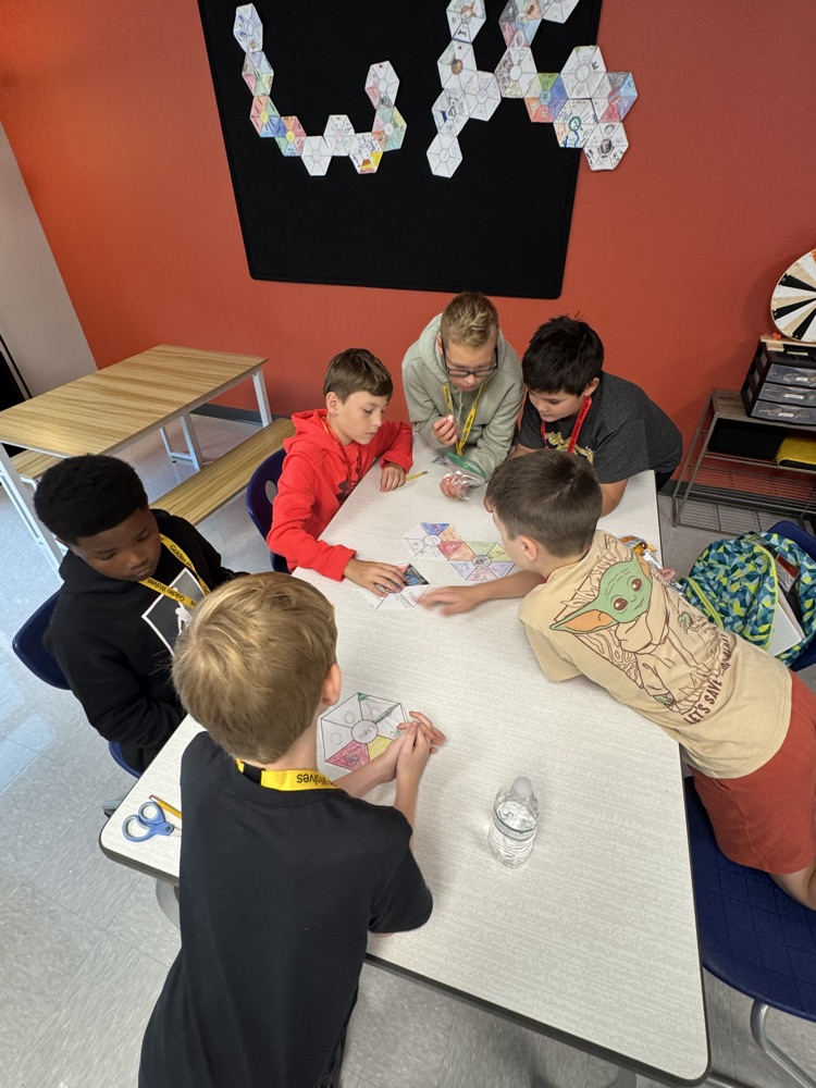 kids working in groups