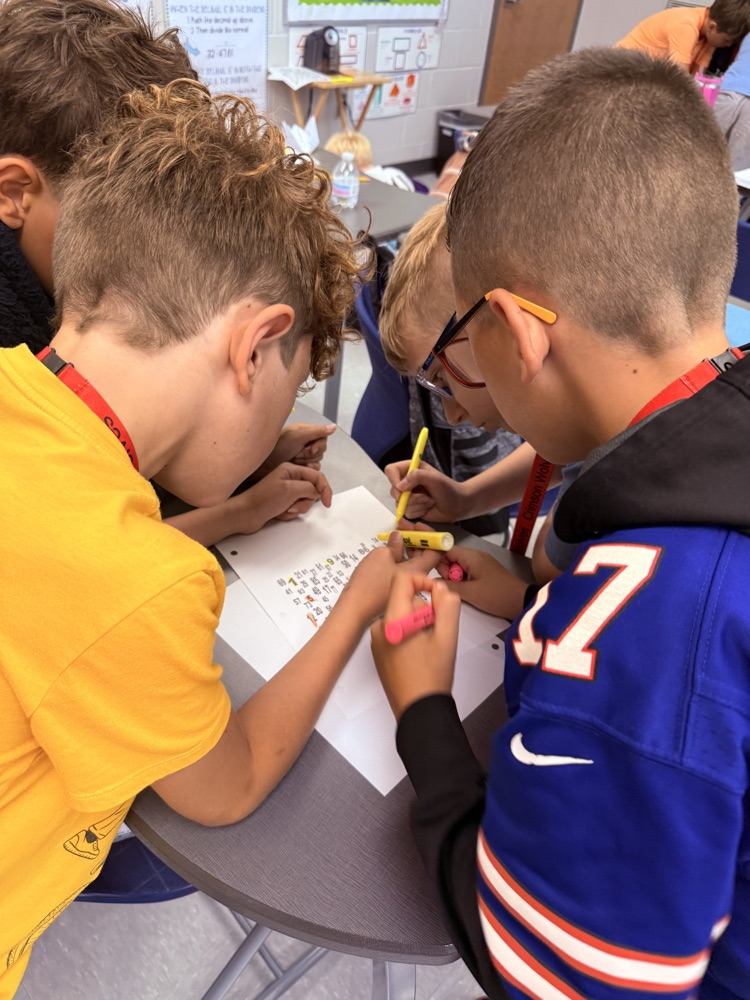kids working together in math