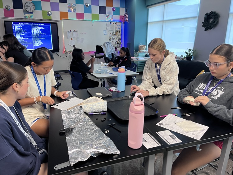 kids in science class