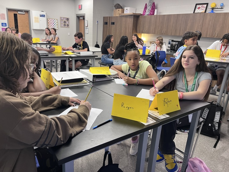 kids in science class