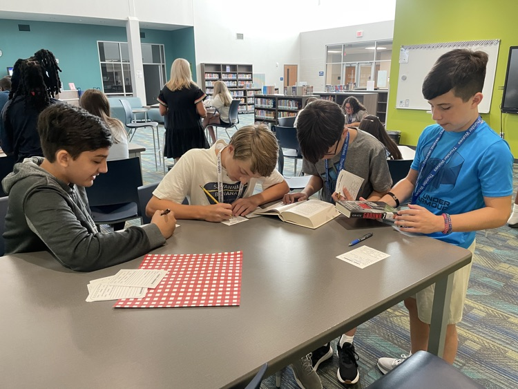 kids during book tasting
