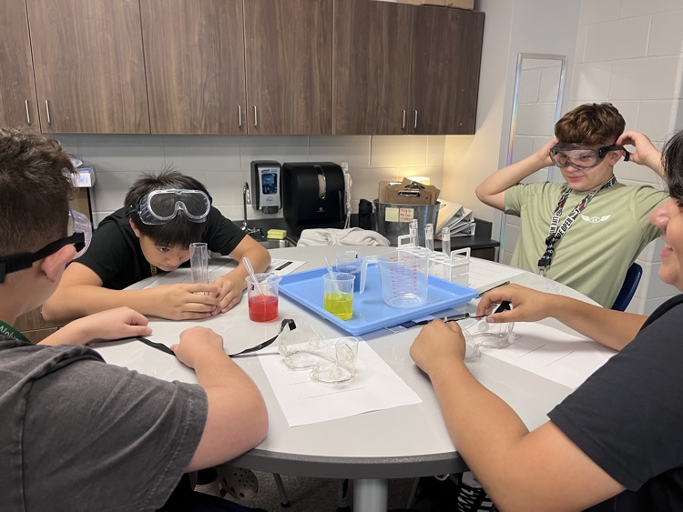 kids doing science experiment