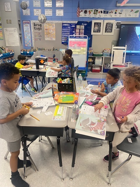 Mrs. Huss' class sorting story parts