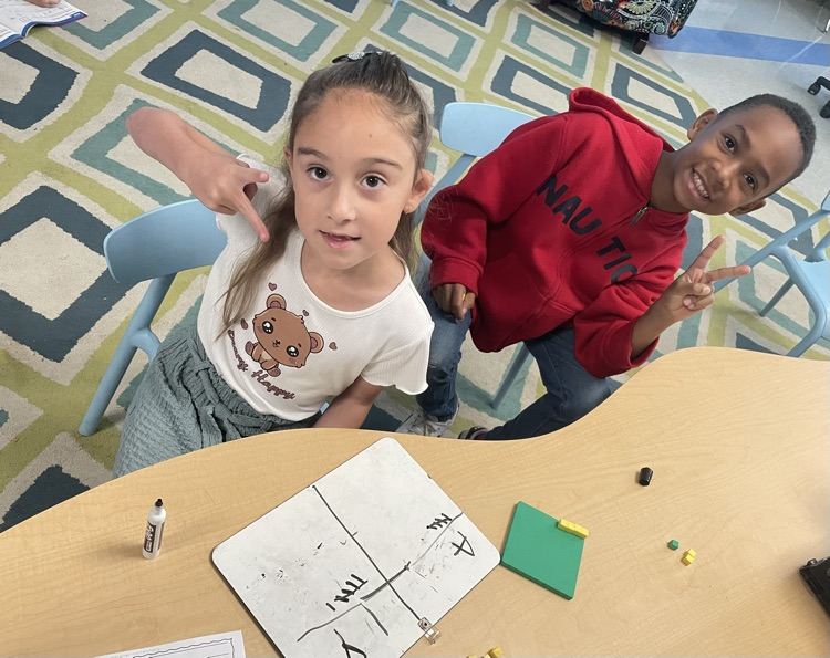 Math fun: Race to 100!