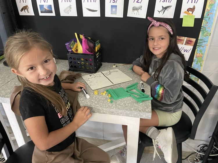 Math fun: Race to 100!