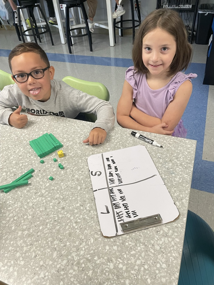 Math fun: Race to 100!