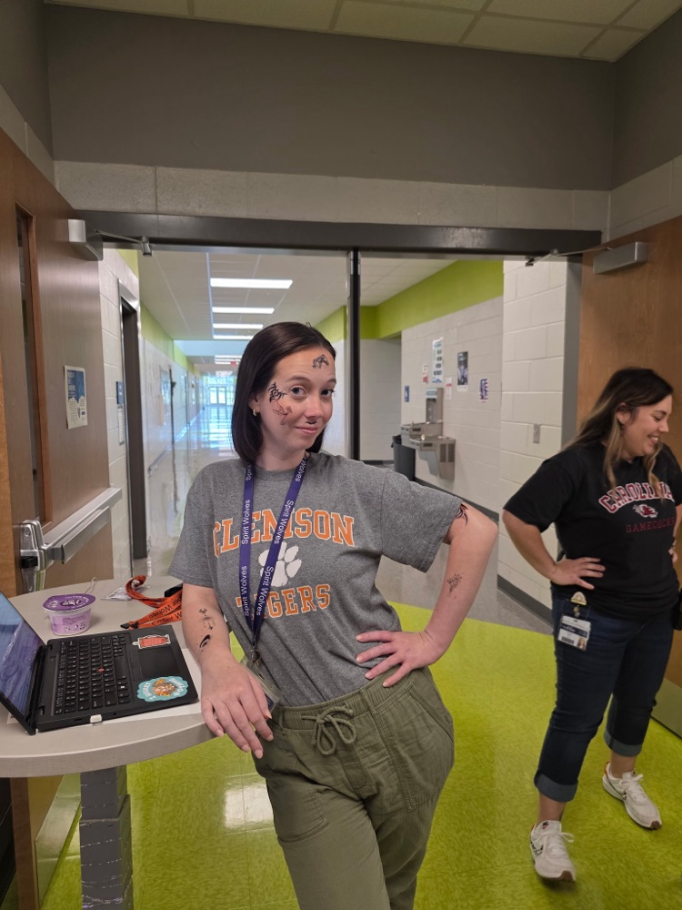tattooed teachers
