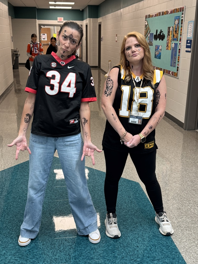 tattooed teachers