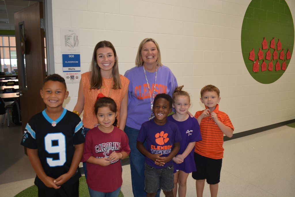 college colors day