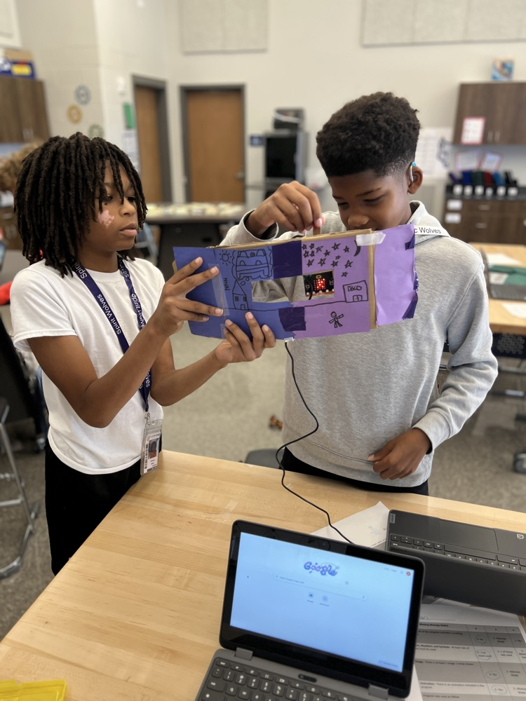 students in PLTW class