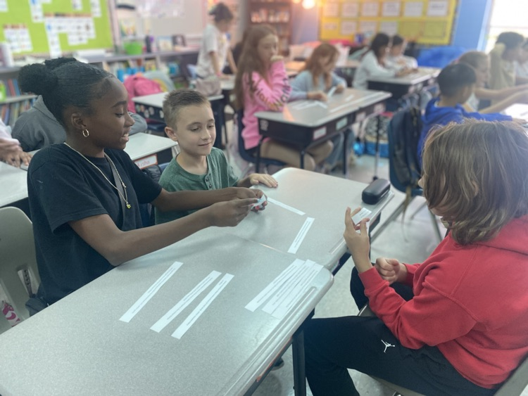 Mrs. Mabry and Mrs. Shetley's classes