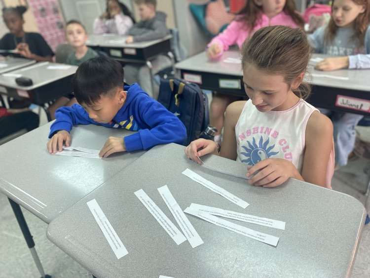 Mrs. Mabry and Mrs. Shetley’s classes