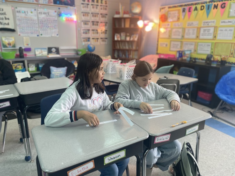 Mrs. Mabry and Mrs. Shetley’s classes