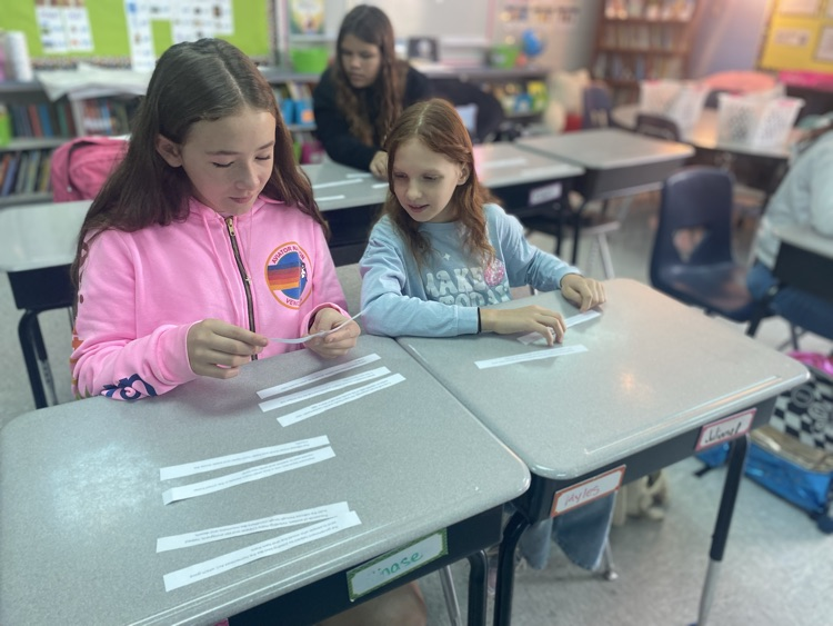 Mrs. Mabry and Mrs. Shetley’s classes