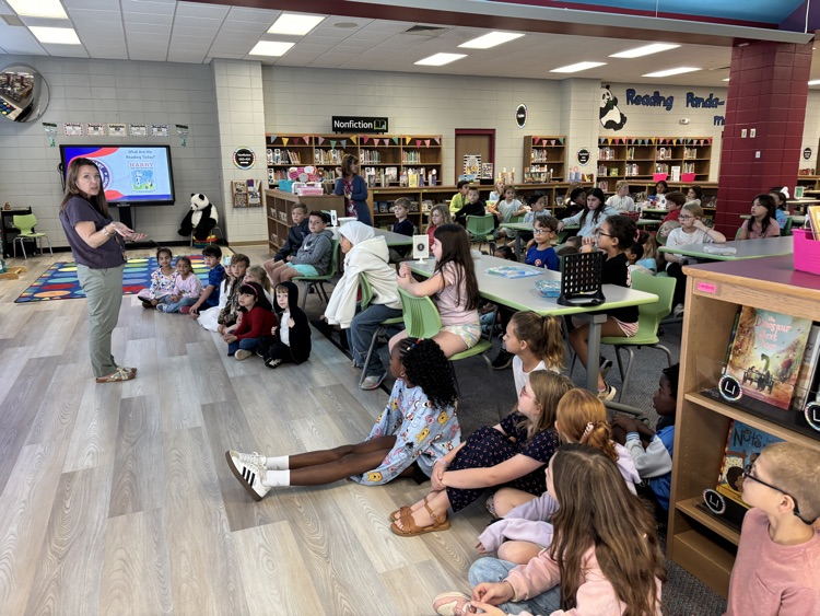 student council meeting 
