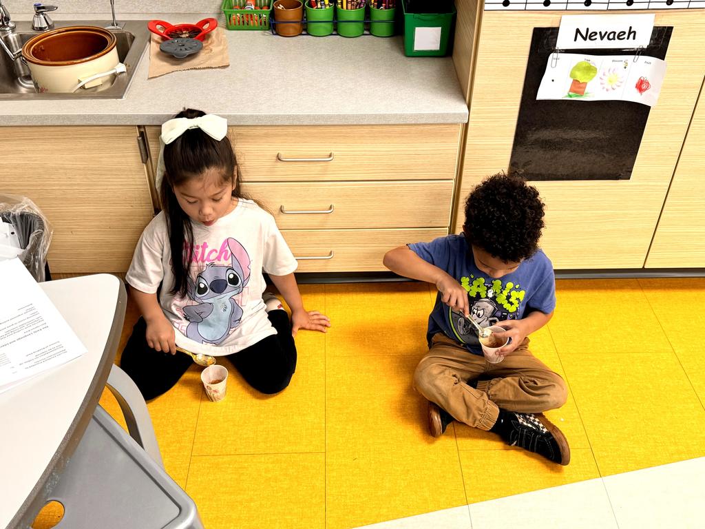 Guy's apple week in 4k