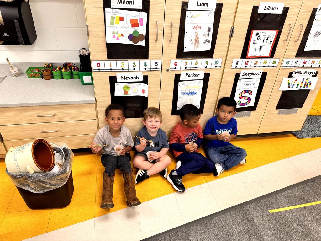 Guy's apple week in 4k