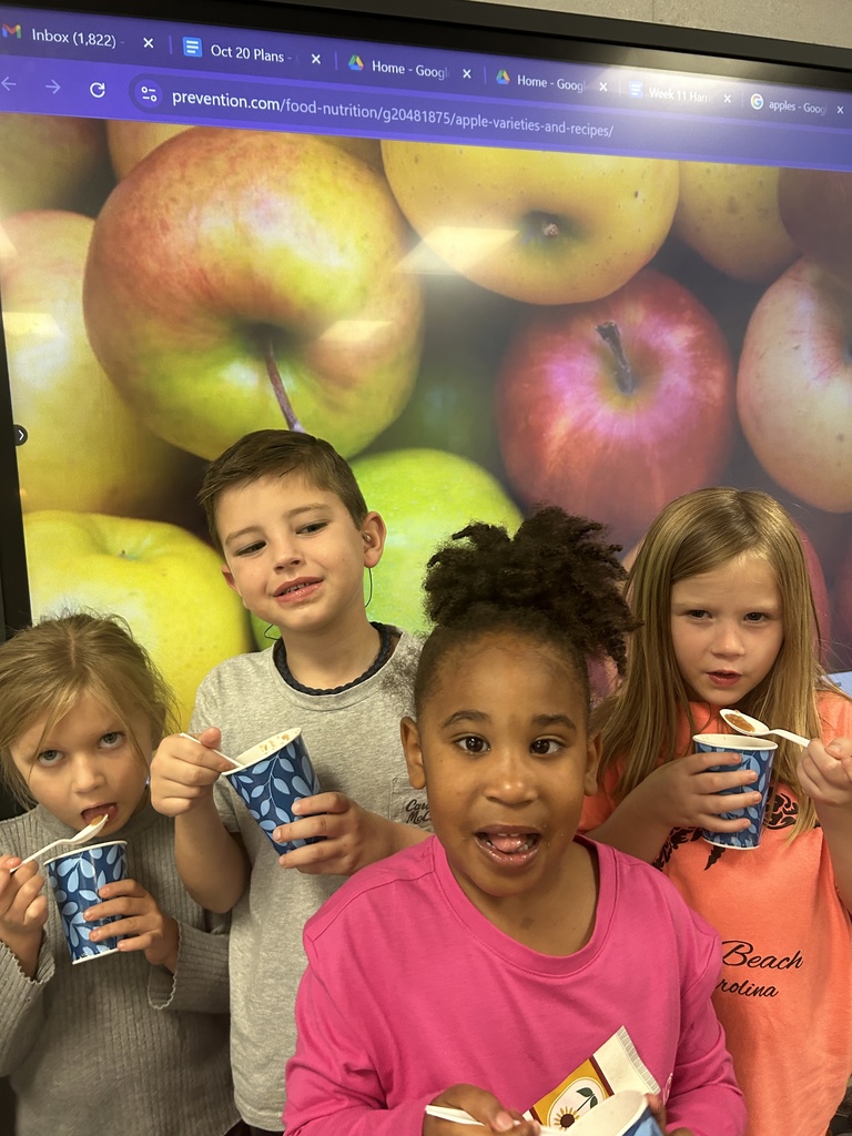 Mrs. Harrington's class read about apples and studied their life cycle