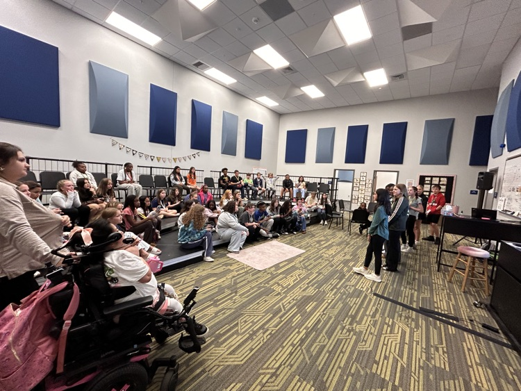 kids at chorus party