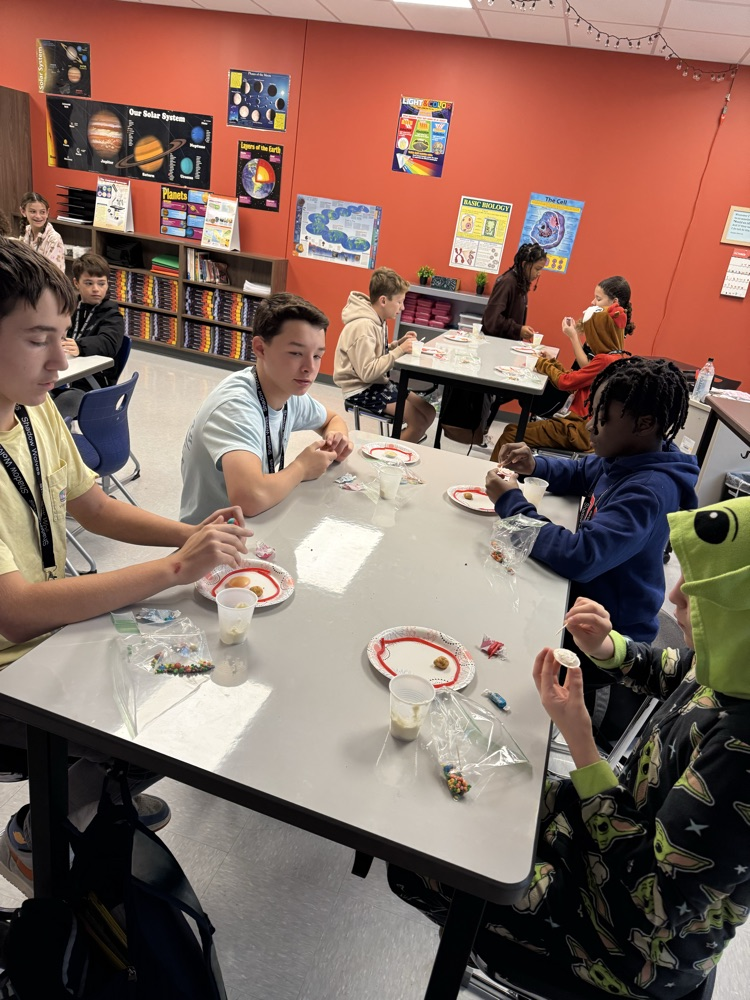 kids using food to create cells