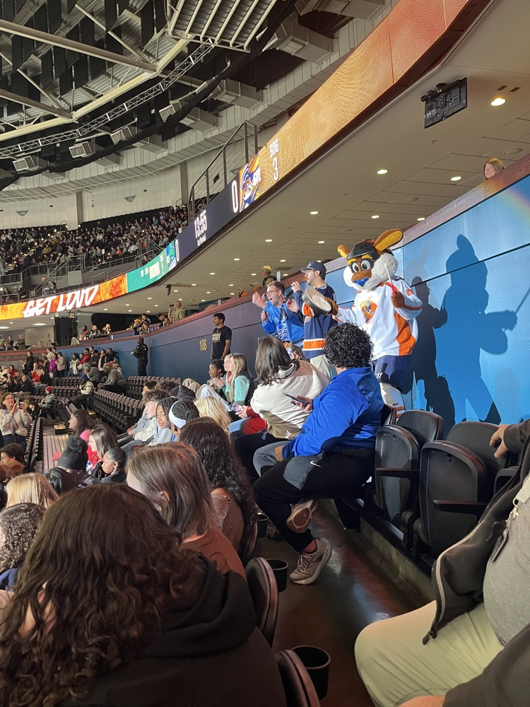 8th grades at the hockey game