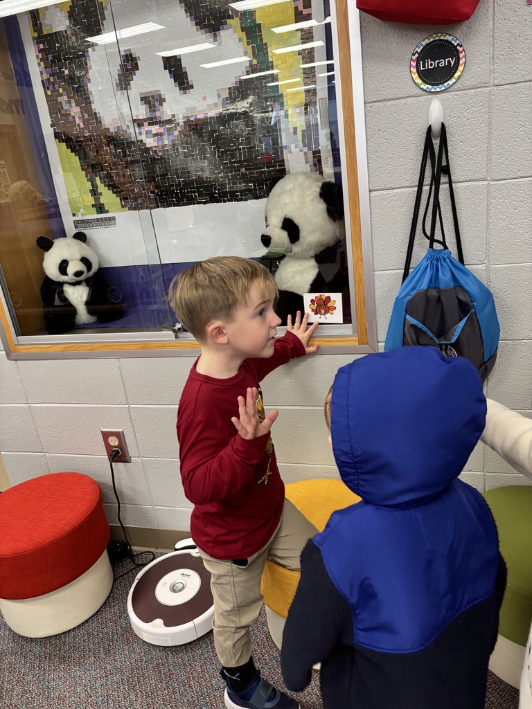 K4 Turkey Scavenger Hunt in the Library