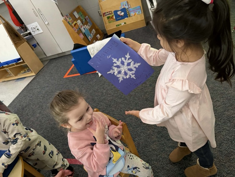 Christmas cards exchange in PCD