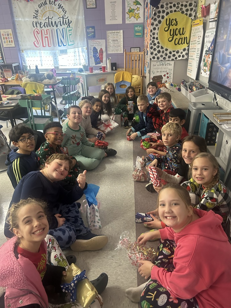 Holiday breakfast, sock exchange, and Polar Express day in Mrs. Sheriff’s classes. 