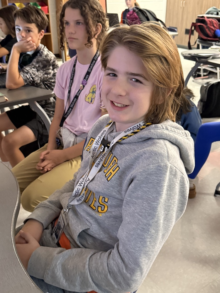 students playing Minecraft 