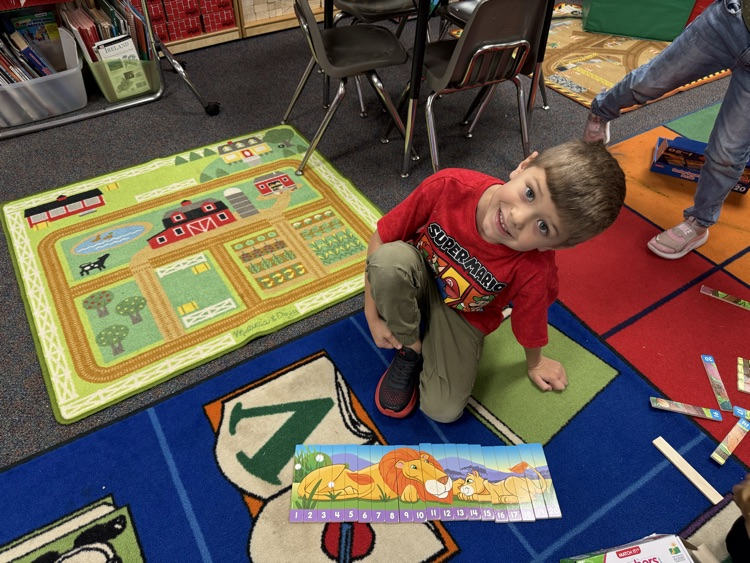 class working on number, letter, and shape recognition