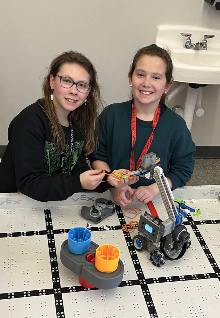 kids making robots