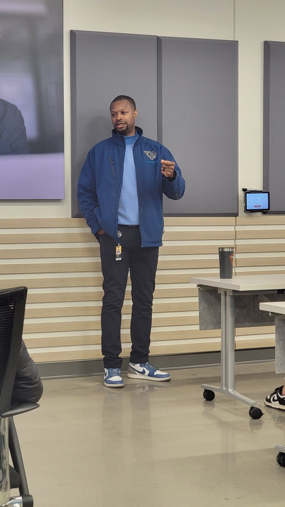 kids visiting the Walmart distribution center