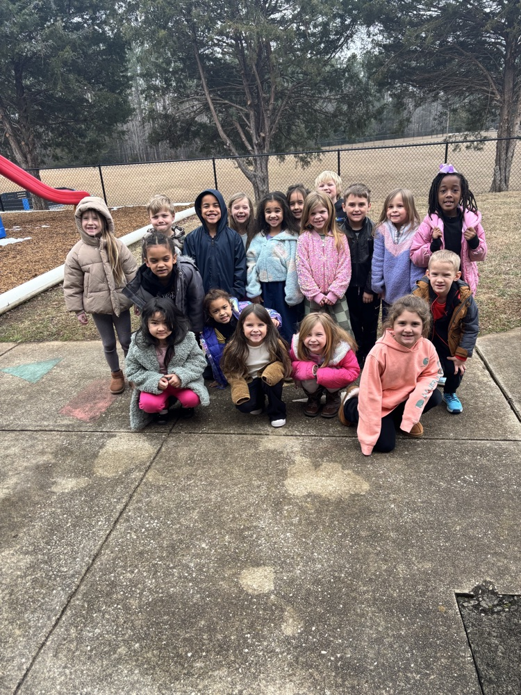 Mrs. Gore & Miss. Paul’s Class had fun going outside to “play” in the snow!! 