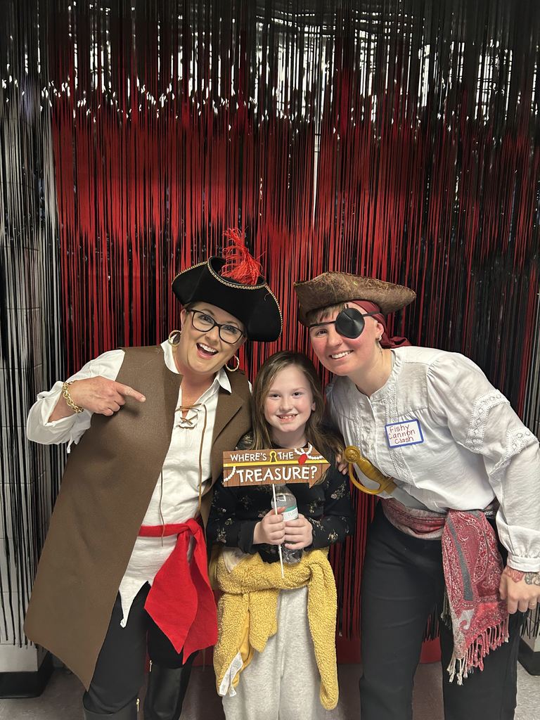 Last night was a treasure trove of fun!  Thanks to all the families who came out to join us!