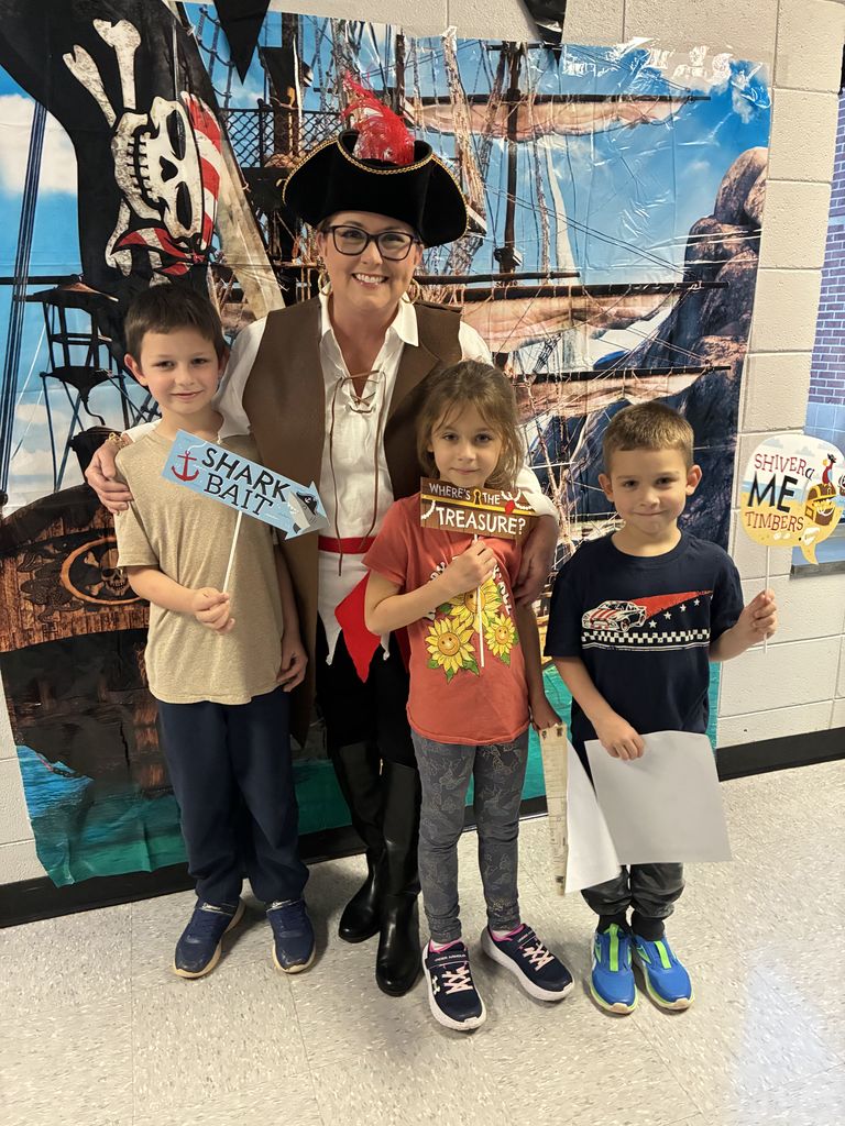 Last night was a treasure trove of fun!  Thanks to all the families who came out to join us!