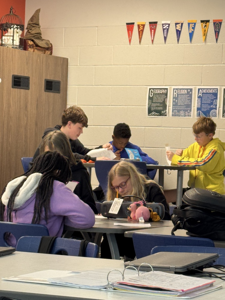 kids working together 