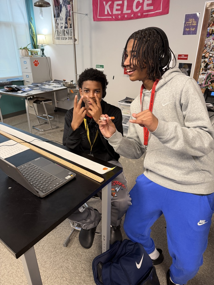 kids in science class