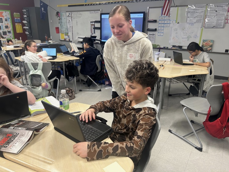 kids working in the community