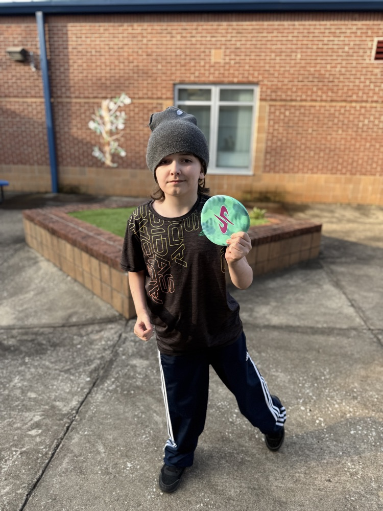Cleveland’s class using the courtyard 
