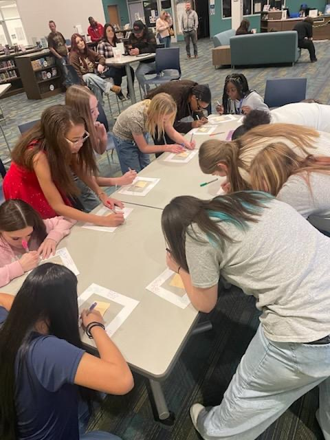 cheerleaders at the banquet 