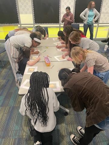 cheerleaders at the banquet 