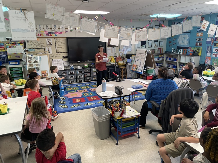 Spartanburg Library visited 2nd grade 