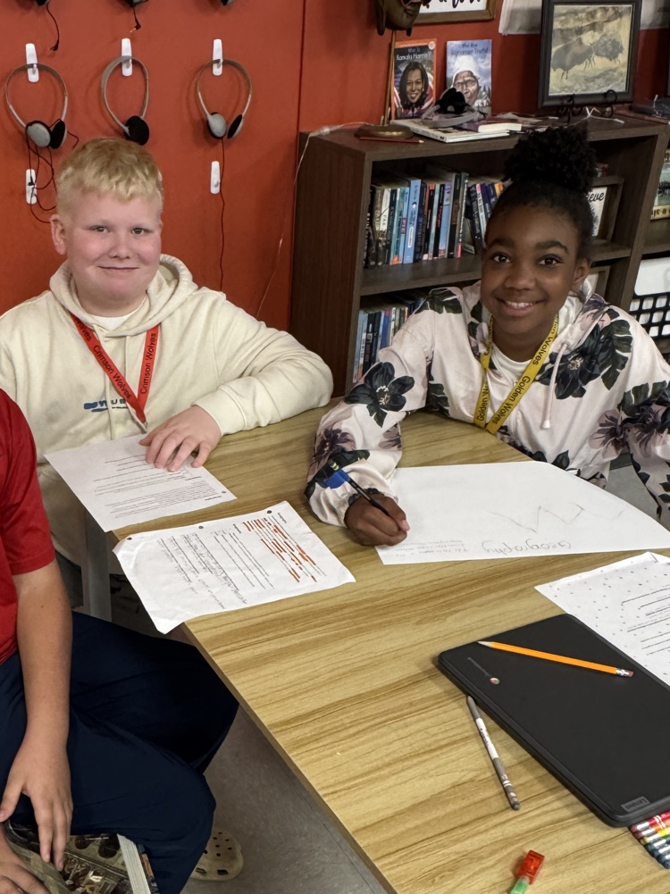 kids working on posters