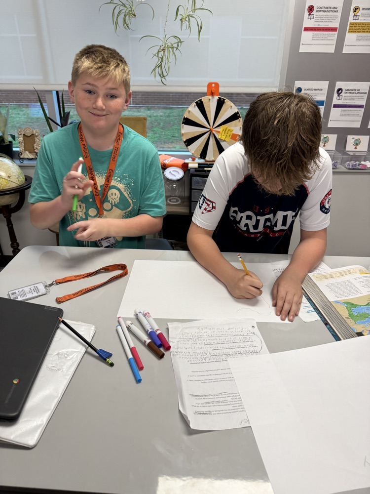 kids working on posters