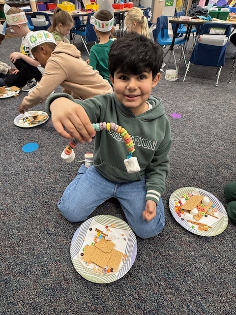 Mrs. Wells’ class made leprechaun traps and rainbows with snack items and then enjoyed a yummy treat.